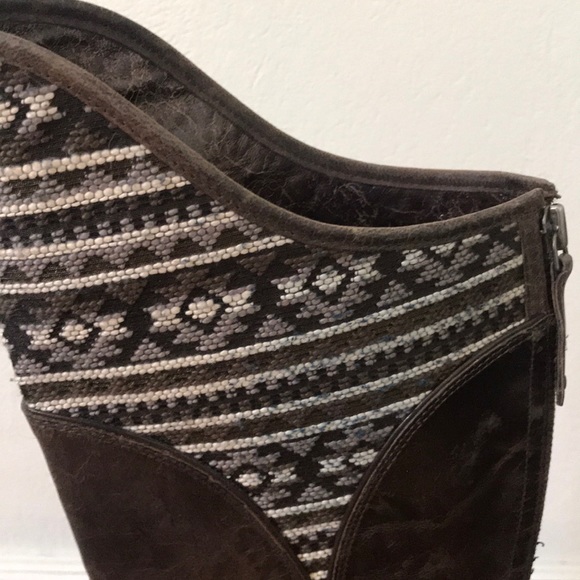 Ariat caldera knee high Aztec boot - Picture 3 of 5